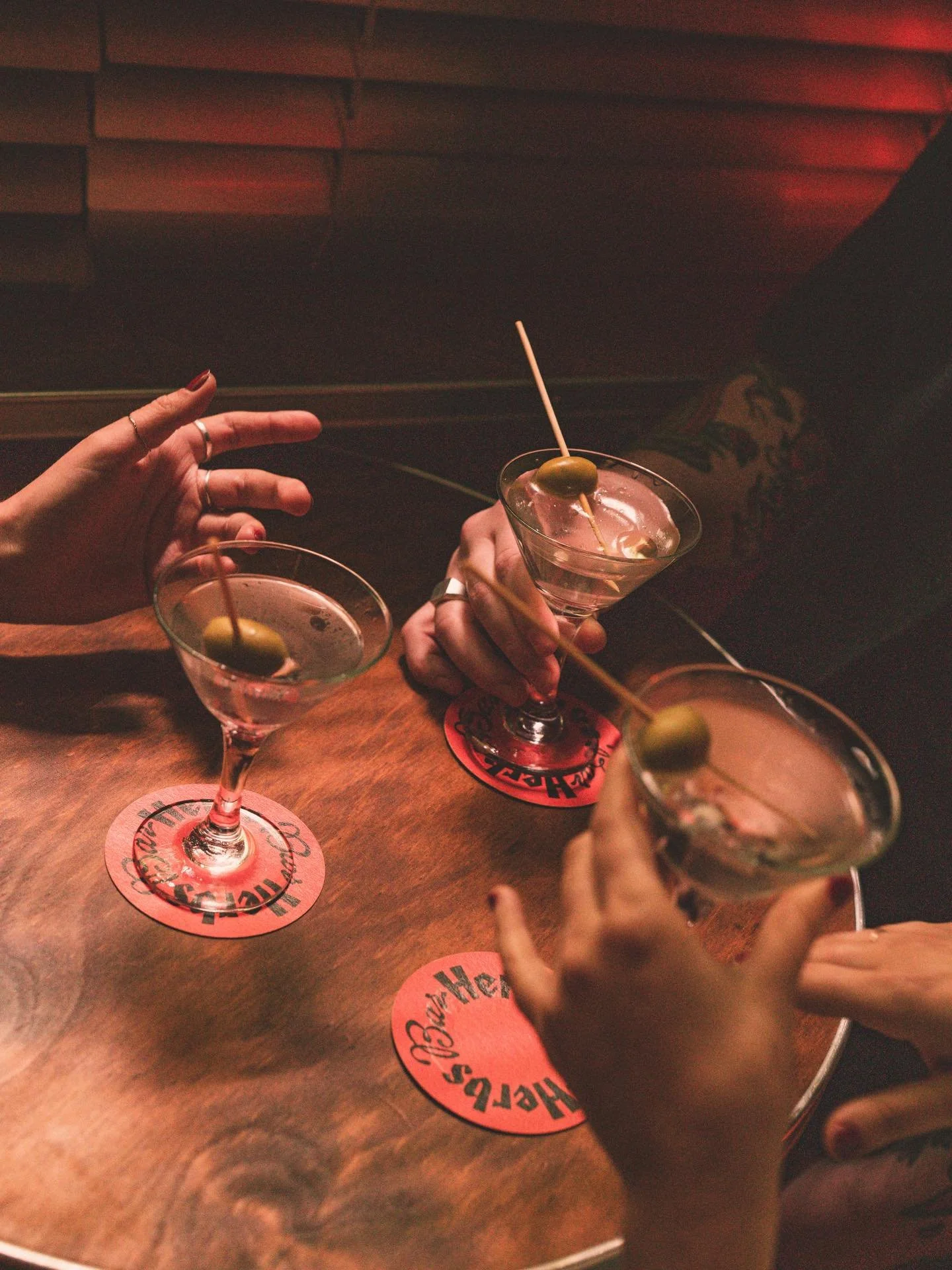 Join us for Happy Hour this weekend. $13 Martinis from 4-6pm! 🍸

#BarHerbs