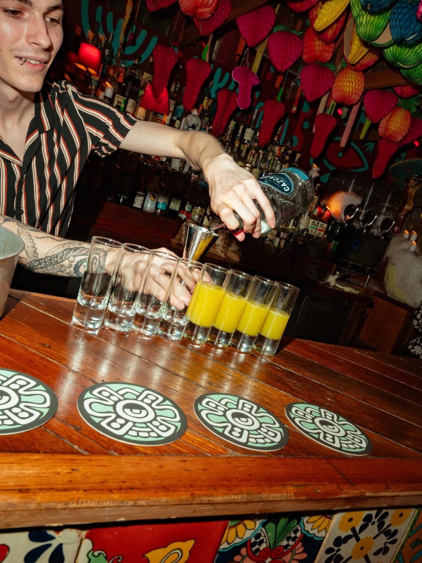 TGIF!! Weekends at Tio&rsquo;s starts at 4pm tonight! $13 margaritas until 6pm! 

Open until midnight 🤝

#Tios