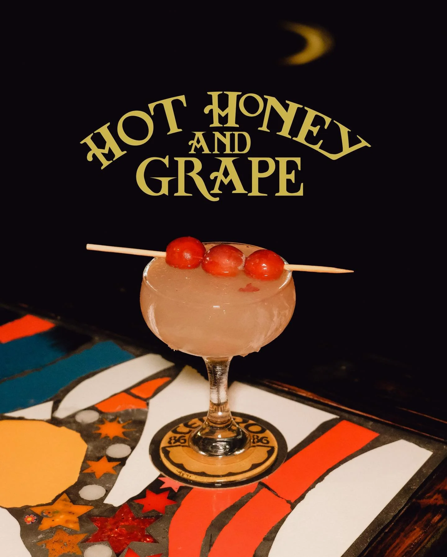 Hot Honey and Grape Margarita Especial 

Herradura, Lemon, Red Grape, Hot Honey, salt.

You could almost drizzle this over the top of some feta. Hot honey fermented in house, meets in season read grapes. The best flavour combination!

Available this 