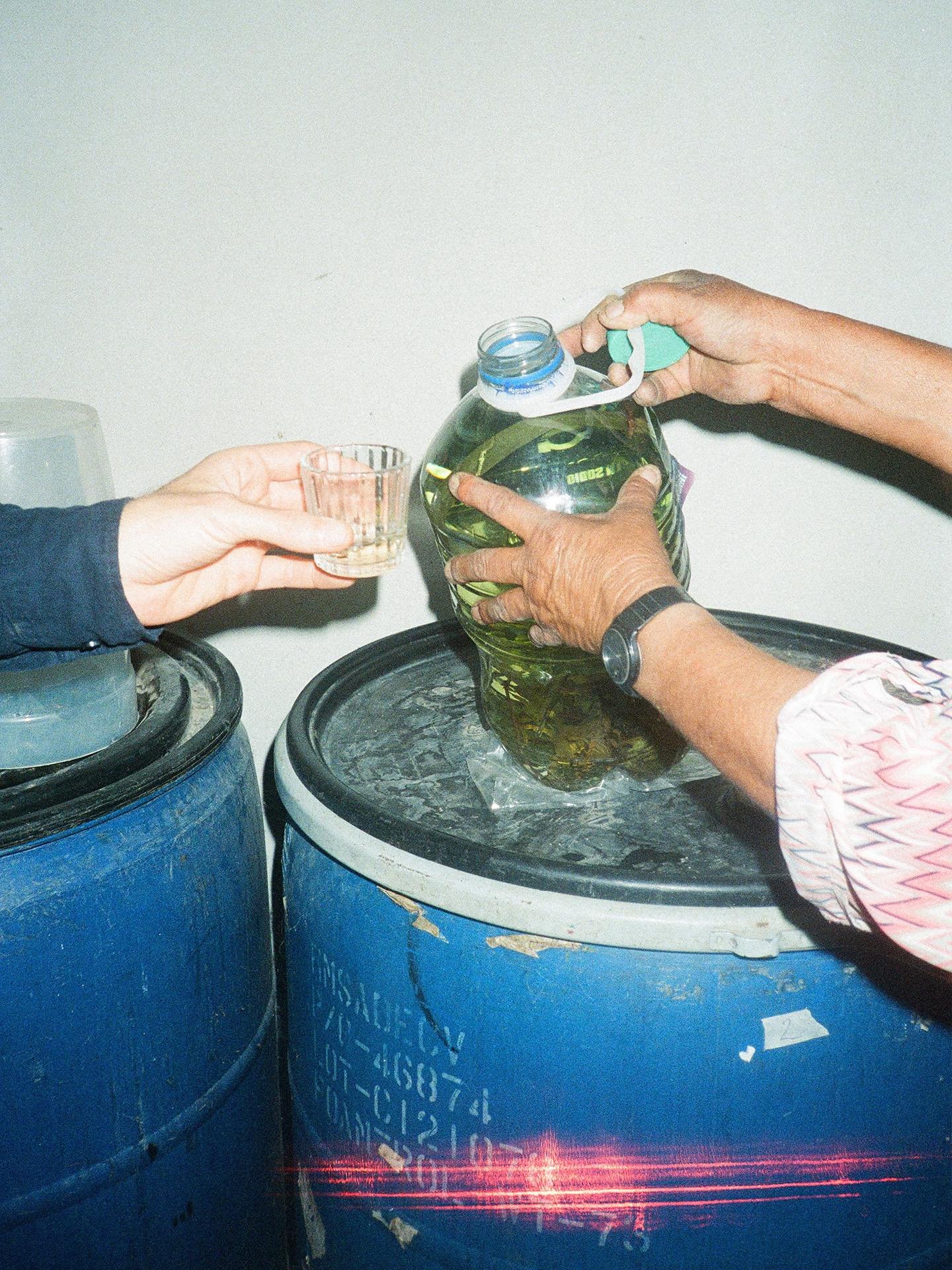 NEW MEZCAL! &ldquo;Toys R Us&rdquo; ❤️

What happens when two partners in life, and mezcal, team up to create something special together?

In San Luis Amatl&aacute;n Logoche, Paula Aquino and Hermogenese Vasquez are a husband and wife duo making some