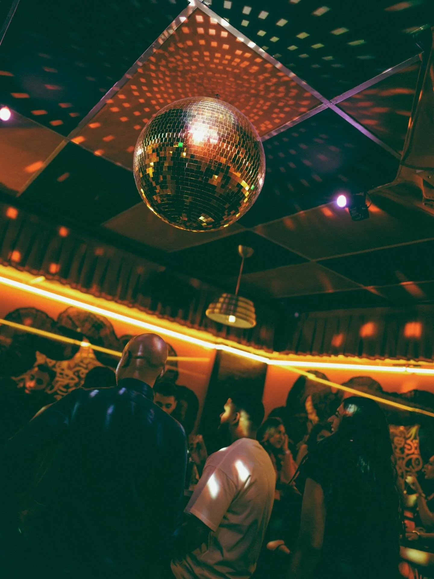 Open until 2am this Long Weekend! 

Sip martinis until our disco ball stops spinning. 🪩🧡

#BarHerbs