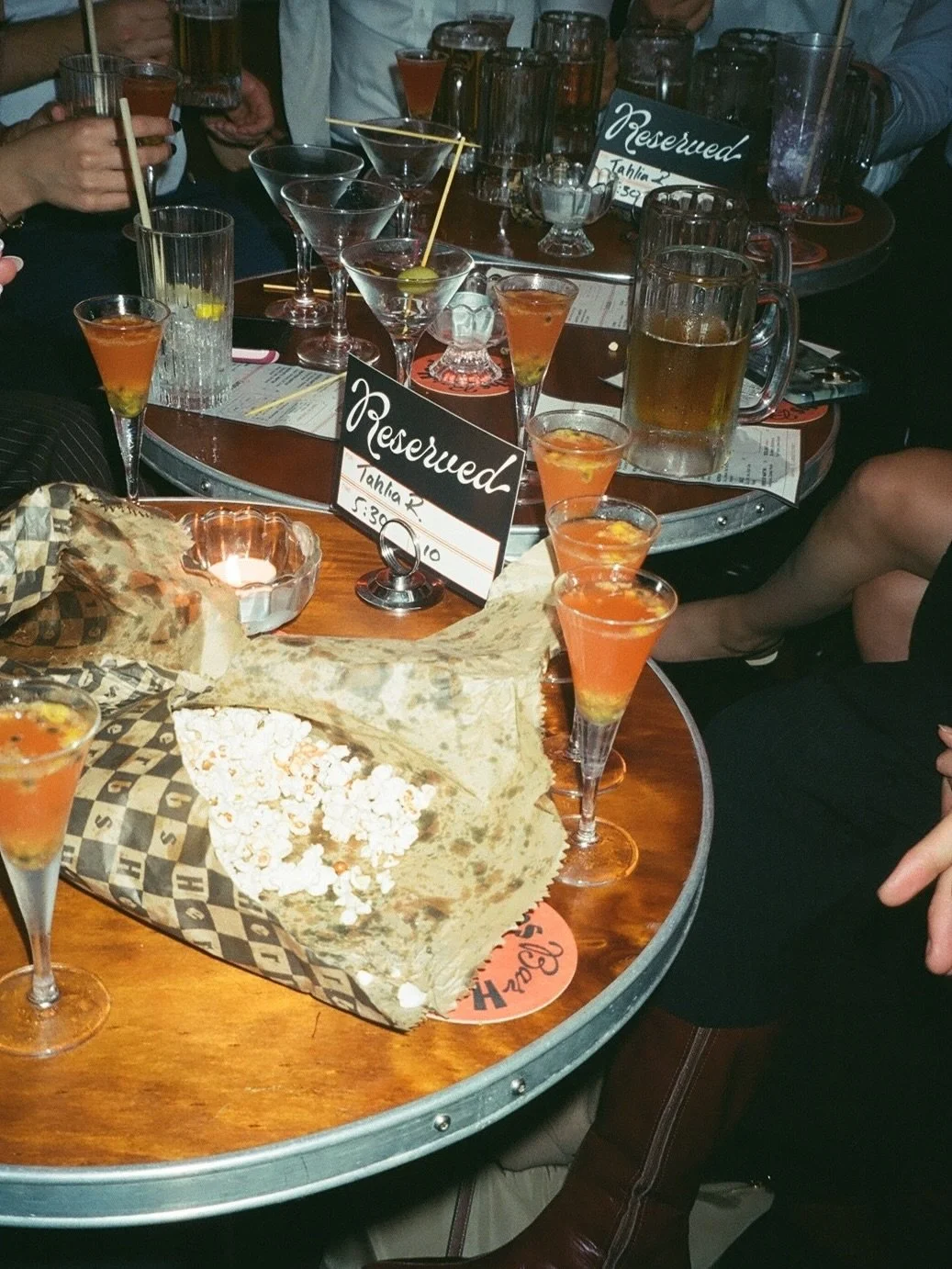 Join us for Happy Hour, daily from 4-6pm! 
$13 Martinis &amp; $7 Tap Beers. 

Sydney&rsquo;s Underground Martini Bar.

#BarHerbs