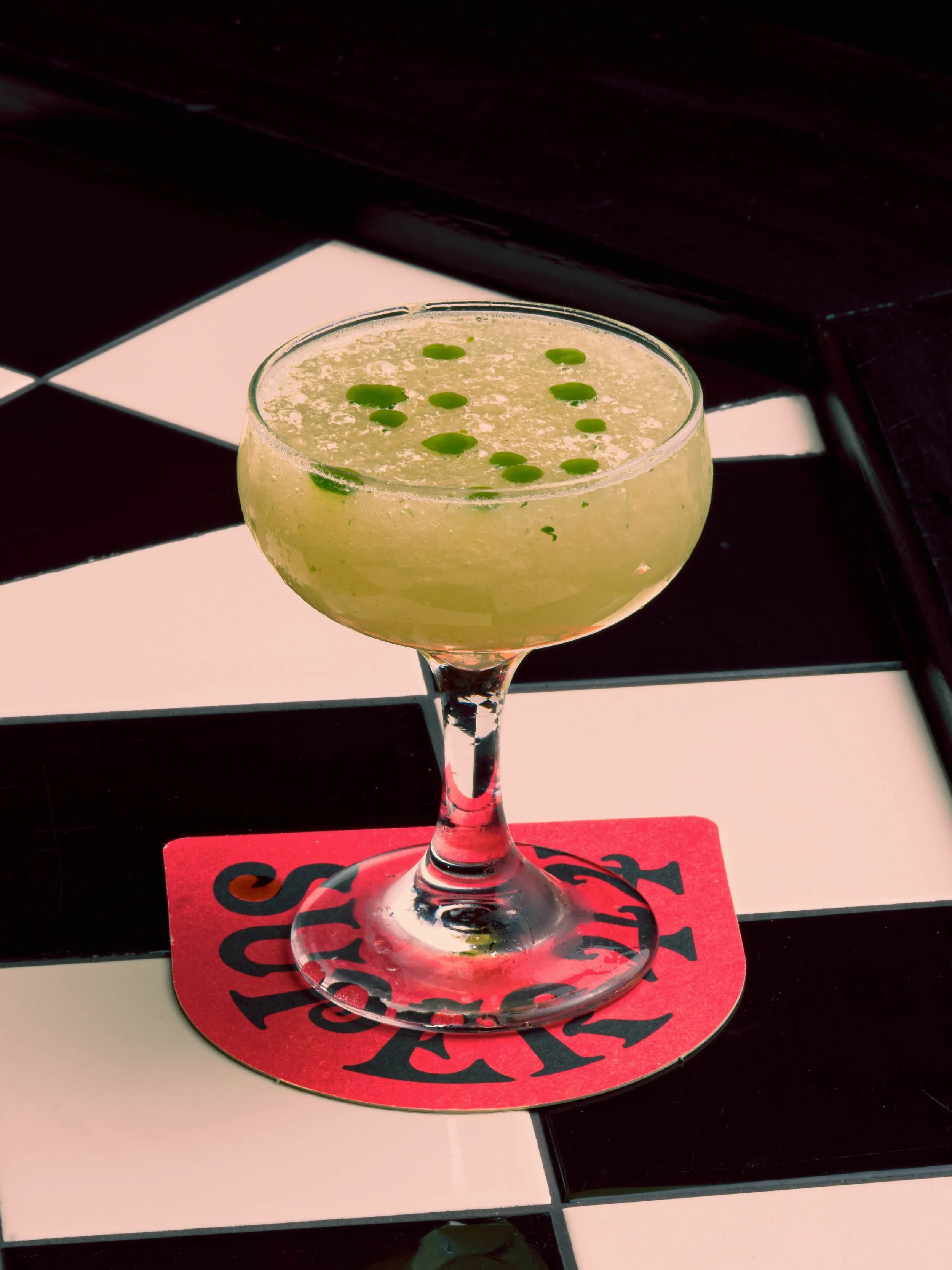 SPICY 44

Tequila, Lime, Tomatillo, Coriander, Jalape&ntilde;o.

Zippy, Herbal, Fresh 

#Super44