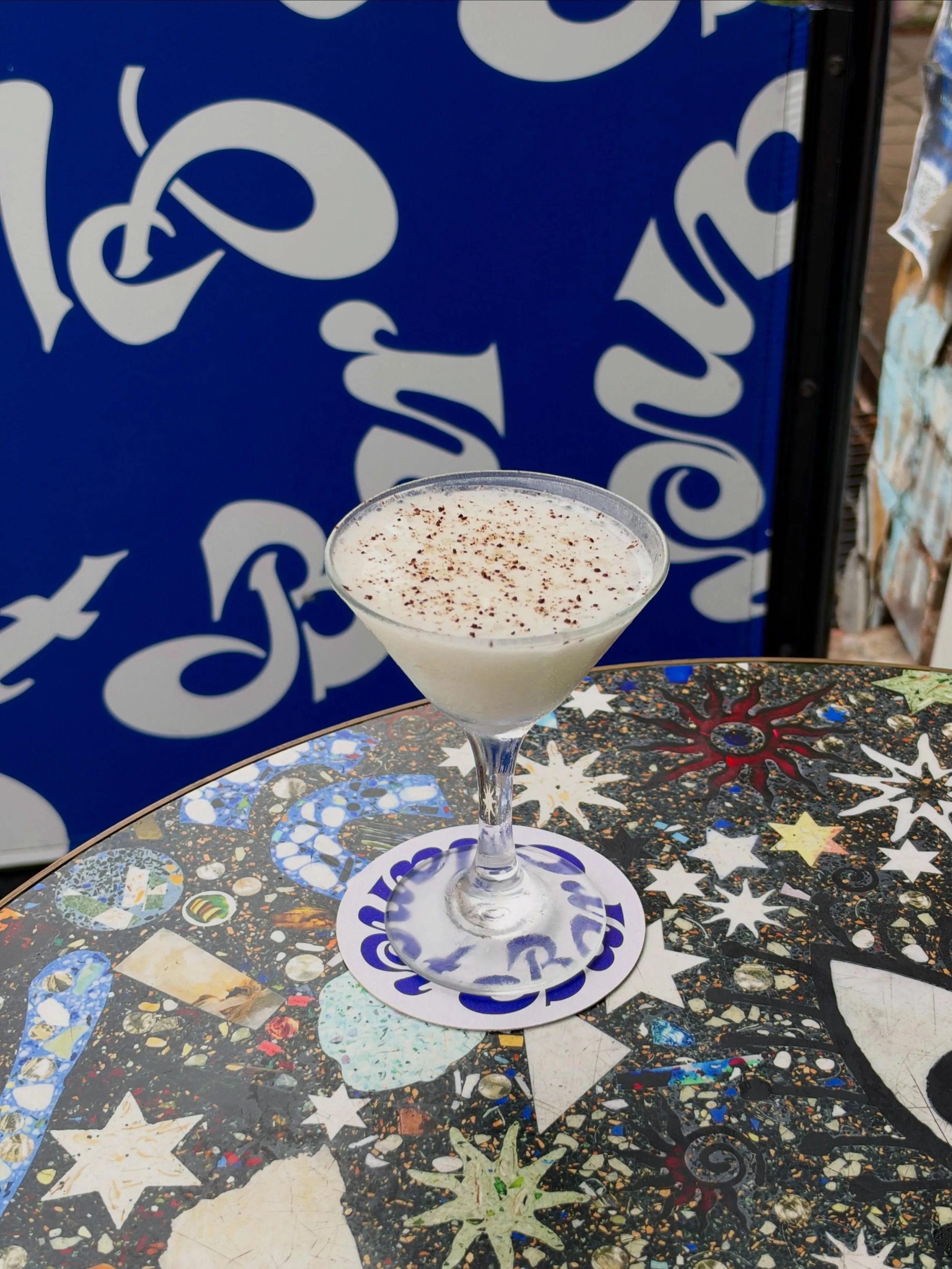 Apres Martini Monthly Special 😍🍫🥥 

Bombay Sapphire Gin, Cacao, Coconut, Coffee Bean 

Delicious and dreamy, the perfect drink after literally anything 💙

Available only this month at Bar Planet

#BarPlanet