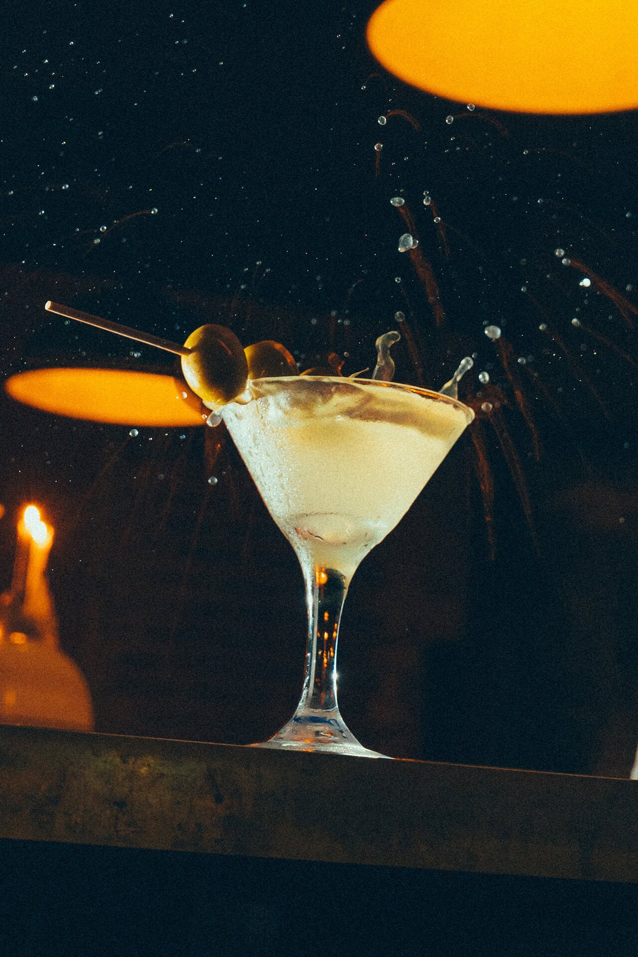 MUCHO-Website-BAR-PLANET-Portrait-6.jpg