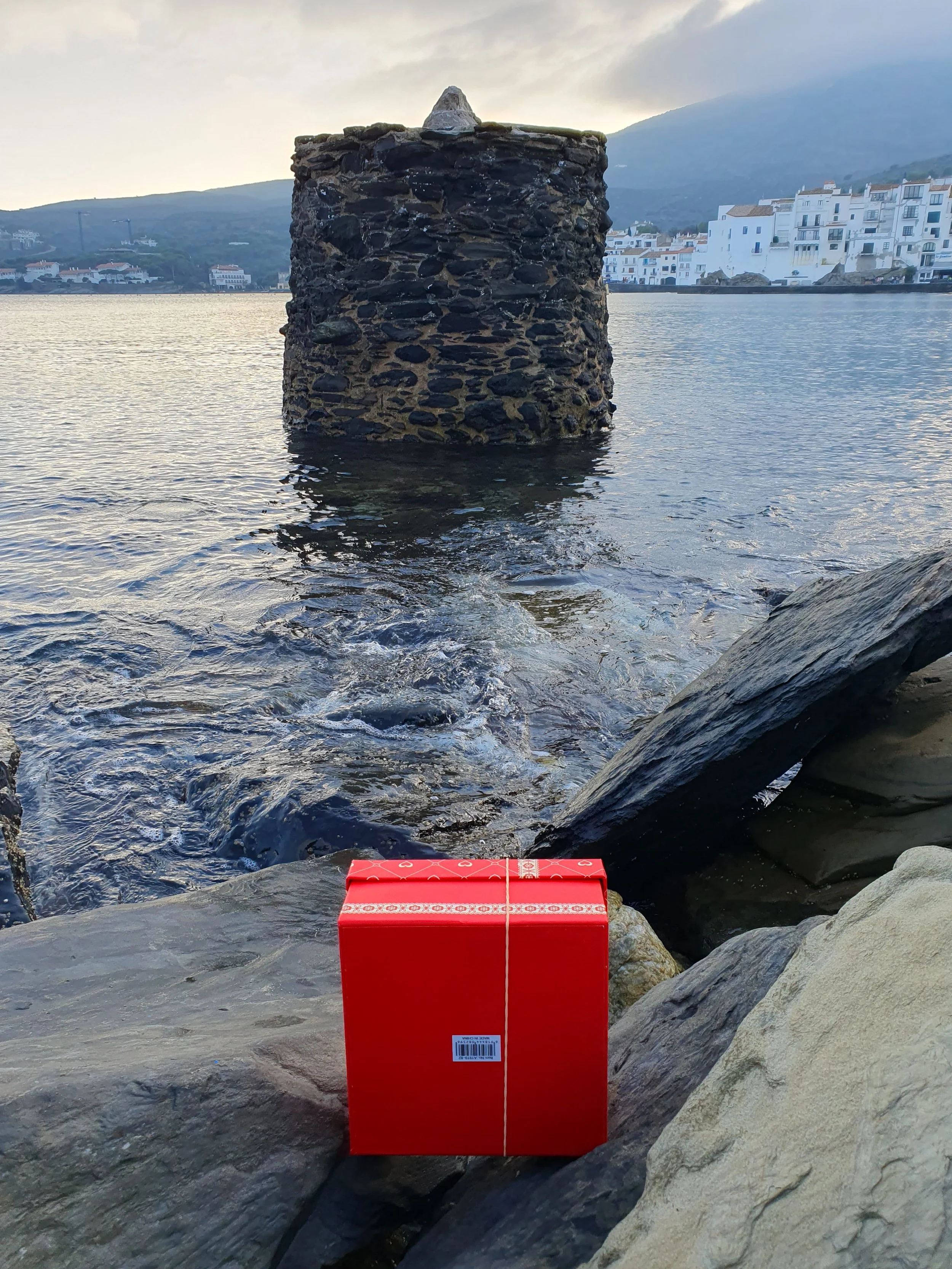 Cadaques with Pinhole Photo © Celine Pilch.jpg