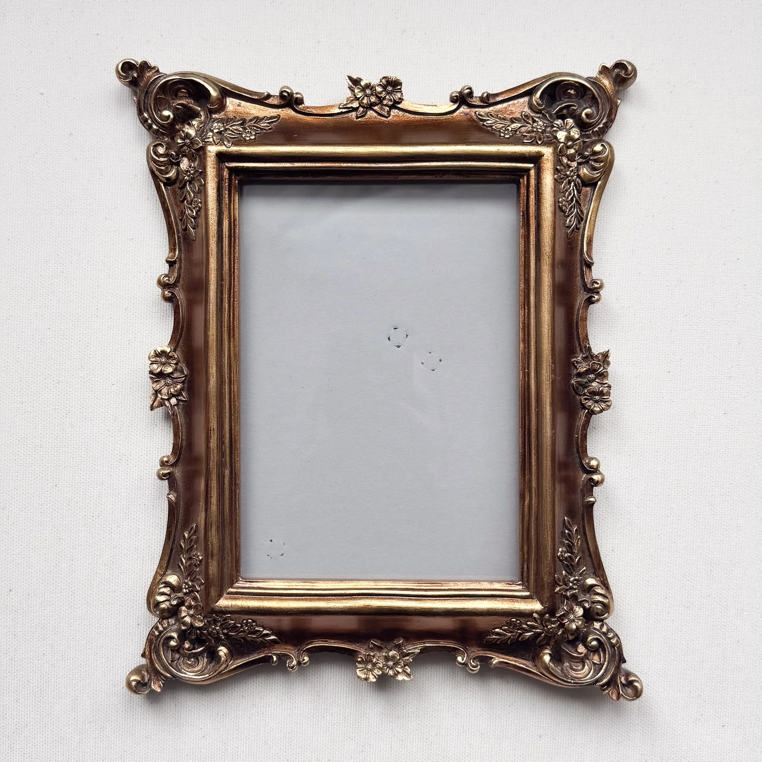 Vintage Frame - Gold