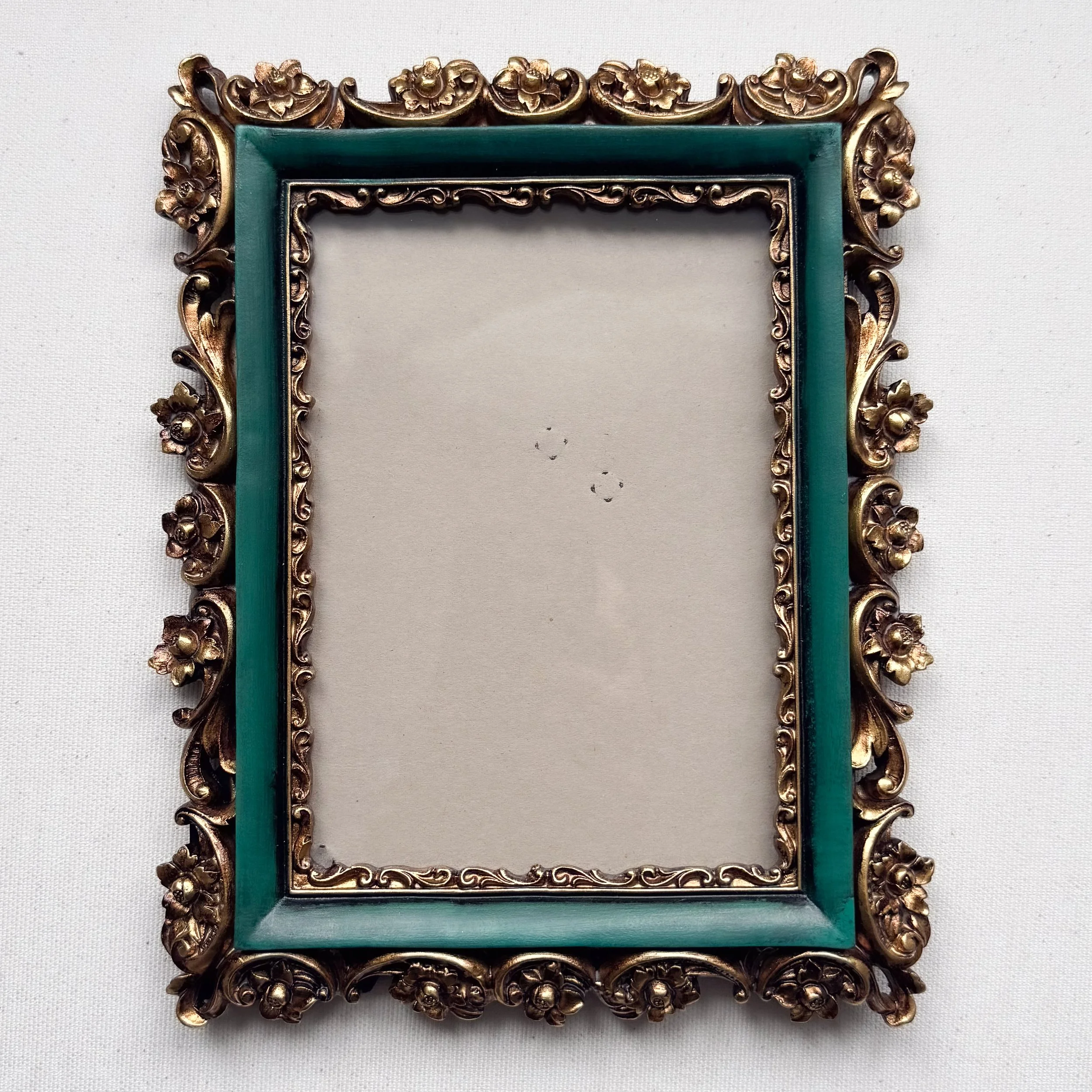 Vintage Frame - Green & Gold