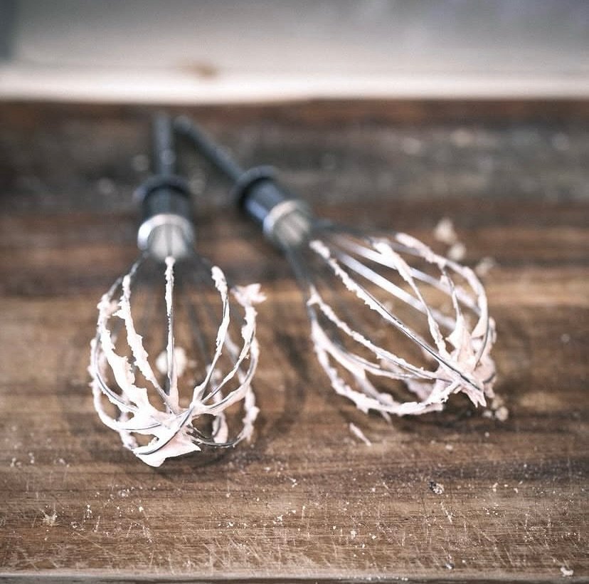 T h e  O n l y  O n e  I n  P e r t h  T o . . . 

I feel privileged to say I&rsquo;m Perth&rsquo;s only, Whisk-and-Bowl crafting, Wedding Cake Artist! But what is the Whisk &amp; Bowl method? . . . 

It is the most labour intensive way to create a W
