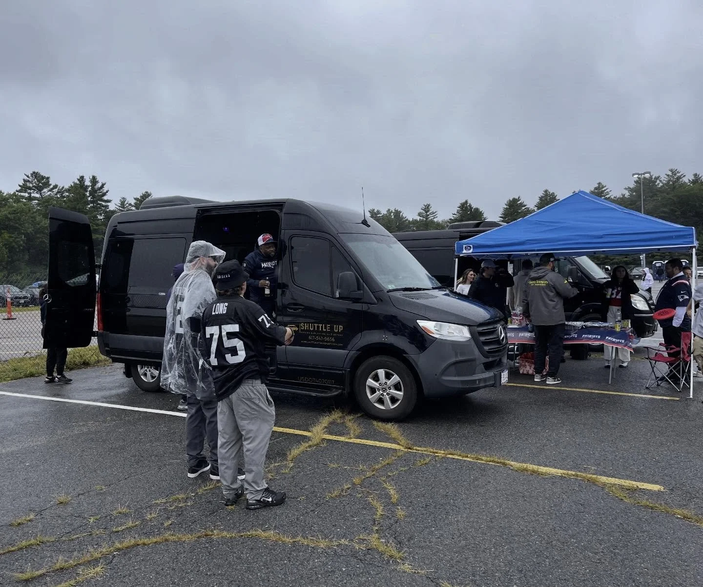 Kicking off the NFL season at Gillette Stadium! 🌧️ A little rain won’t dampen the energy for this fun group — tailgating, great food, and even better company before the Patriots take on the Raiders. Go Pats 🏈 #clientexperience #shuttleu