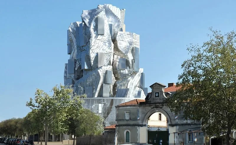 Tour-Gehry-Fondation-Luma_Ville-dArles-800x490.jpeg