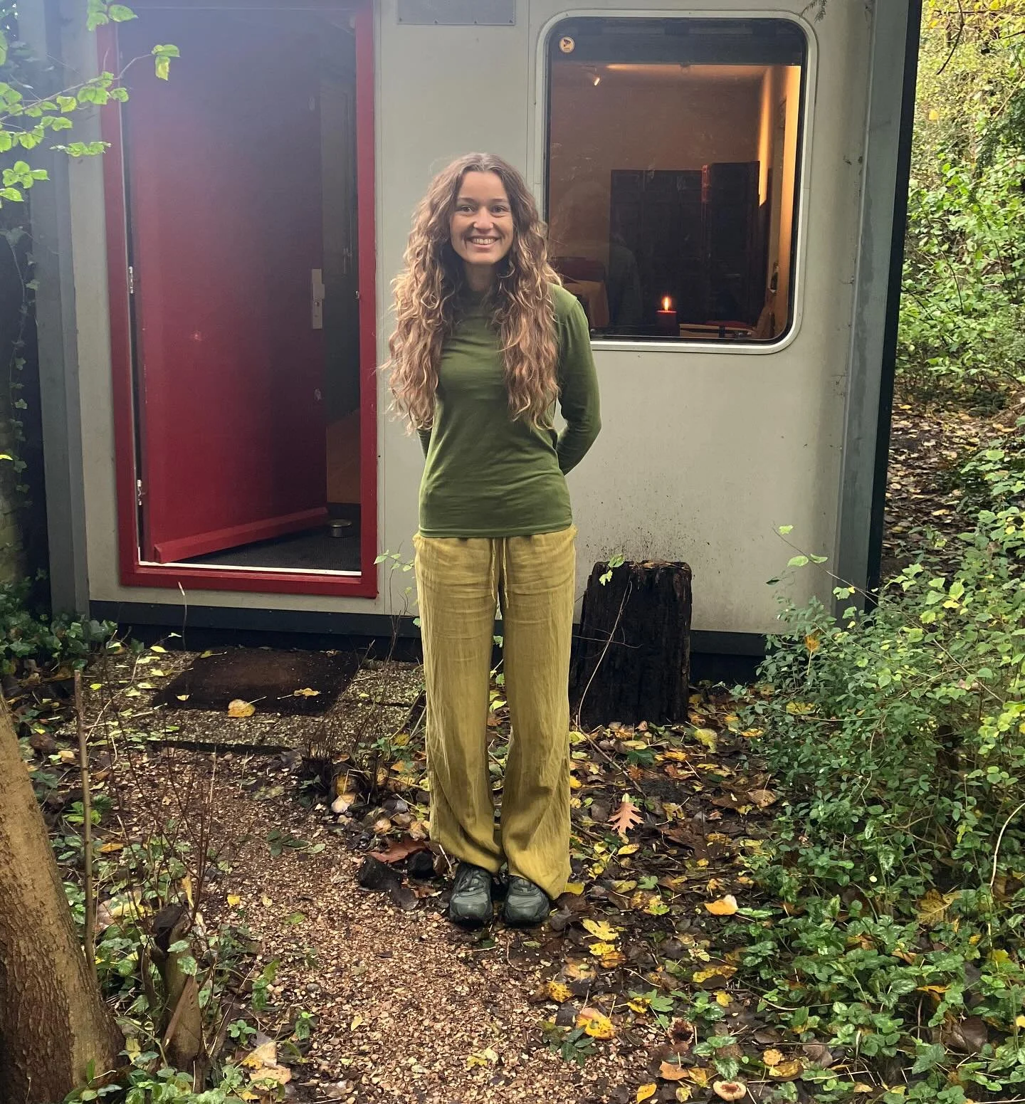 This month, I celebrate the first year of The Sound Healing Practice at the beautiful space in Amstelpark! 🤎

I feel so grateful for all the beautiful connections, kids, couples who visited and experiences this past year. I am often reminded of the 