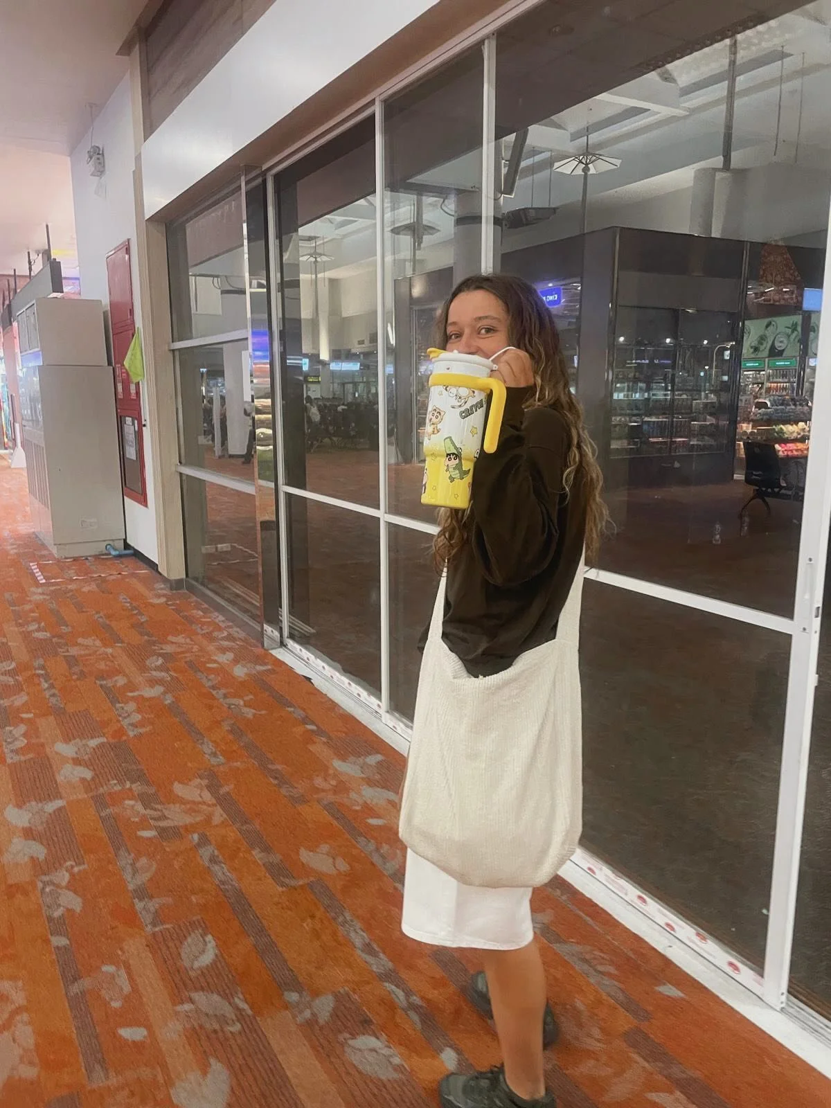 Very happy with my chin chan bottle!! I keep falling more in love with Thailand and all its cuteness every time I visit. Lots of games and brammie in 🇨🇳 &amp; 🇹🇭 🤍🤍🤍🤍🤍