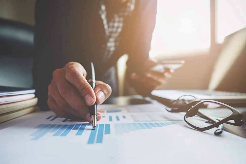 Hire A Business Plan Writer or Write Your Own Business Plan?