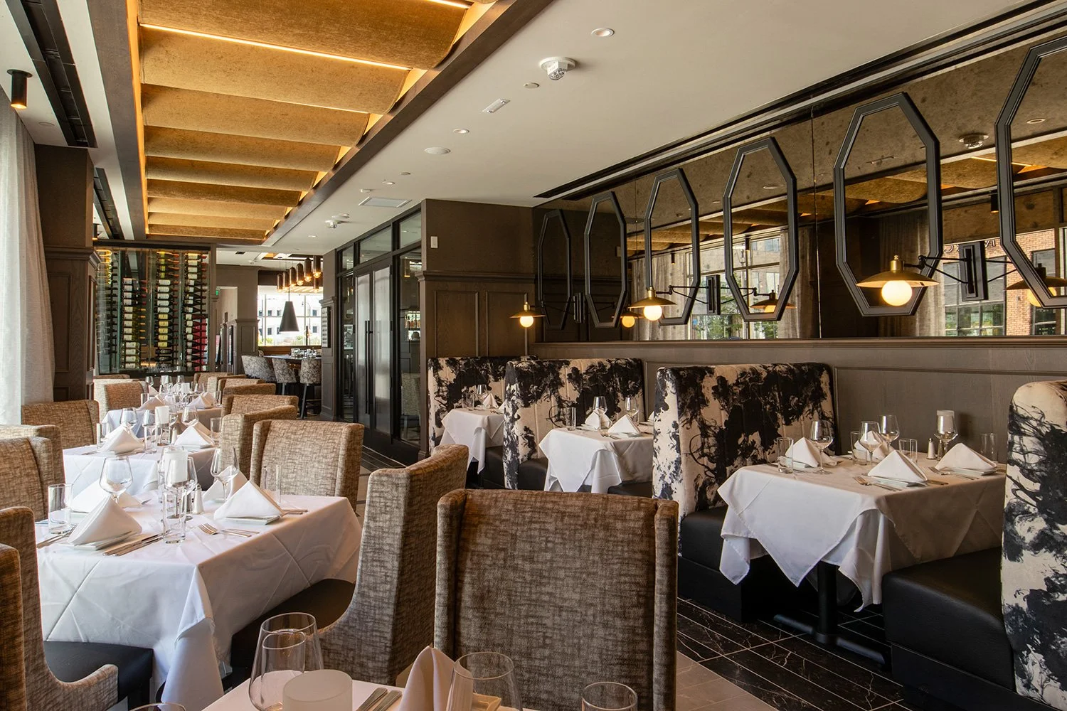 Millwork-restaurant-ruths-chris.jpg