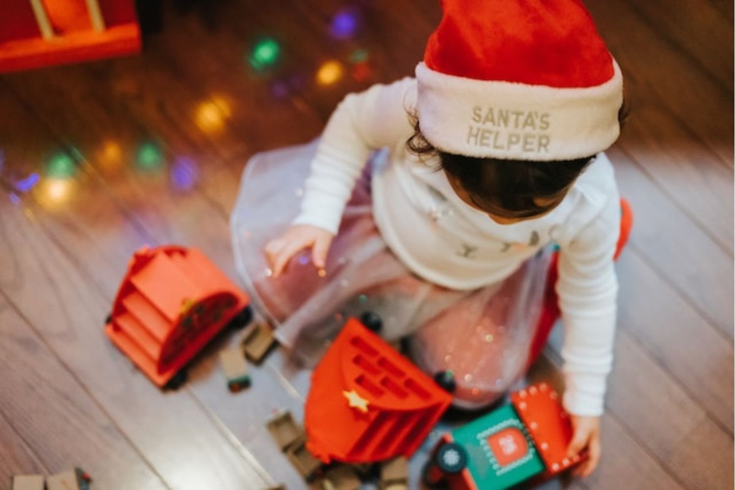 Santa's Little Helpers: Tips and Tricks for Organizing Your Children's Toys Before the holidays