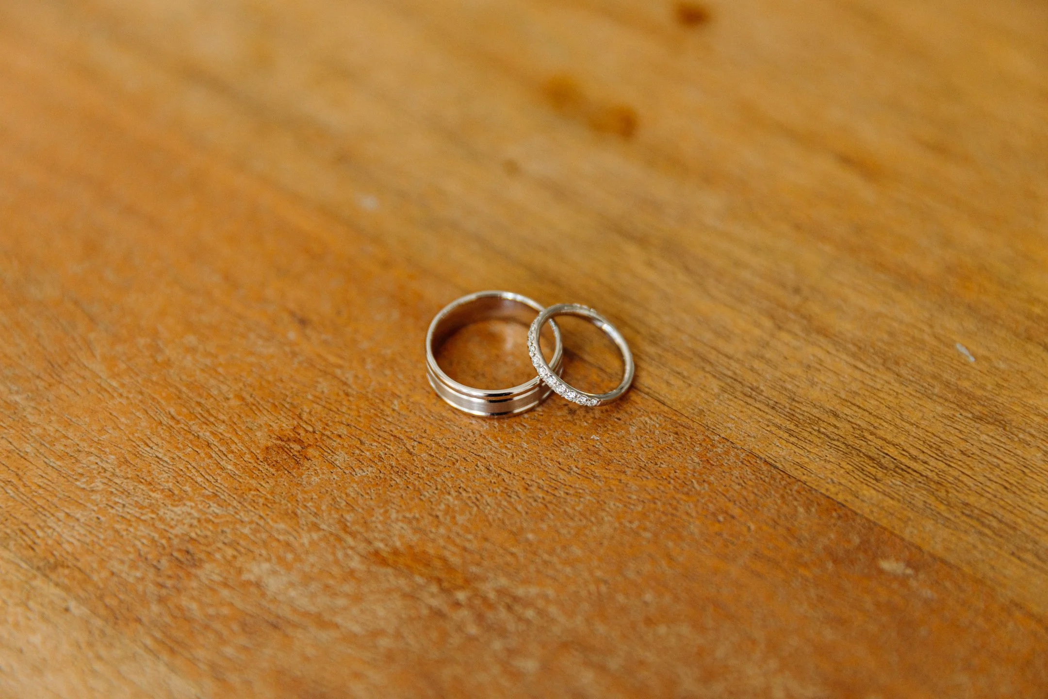 Kellie & Sam Sneak-Peak 2160px-5.jpg