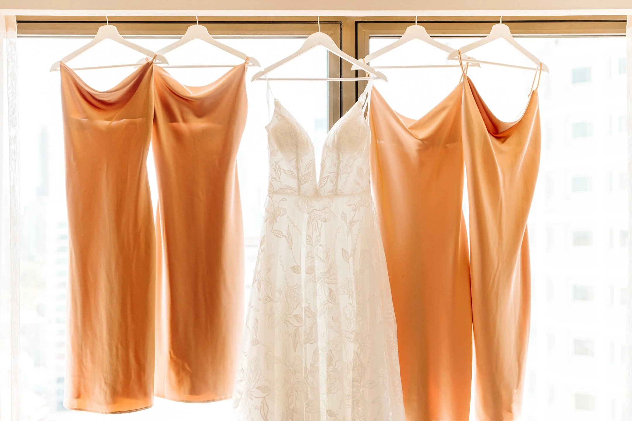 Kellie & Sam Sneak-Peak 2160px-7.jpg