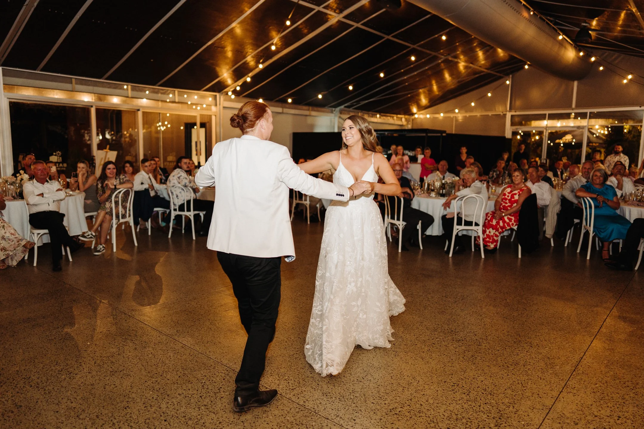 Kellie & Sam Sneak-Peak 2160px-65.jpg