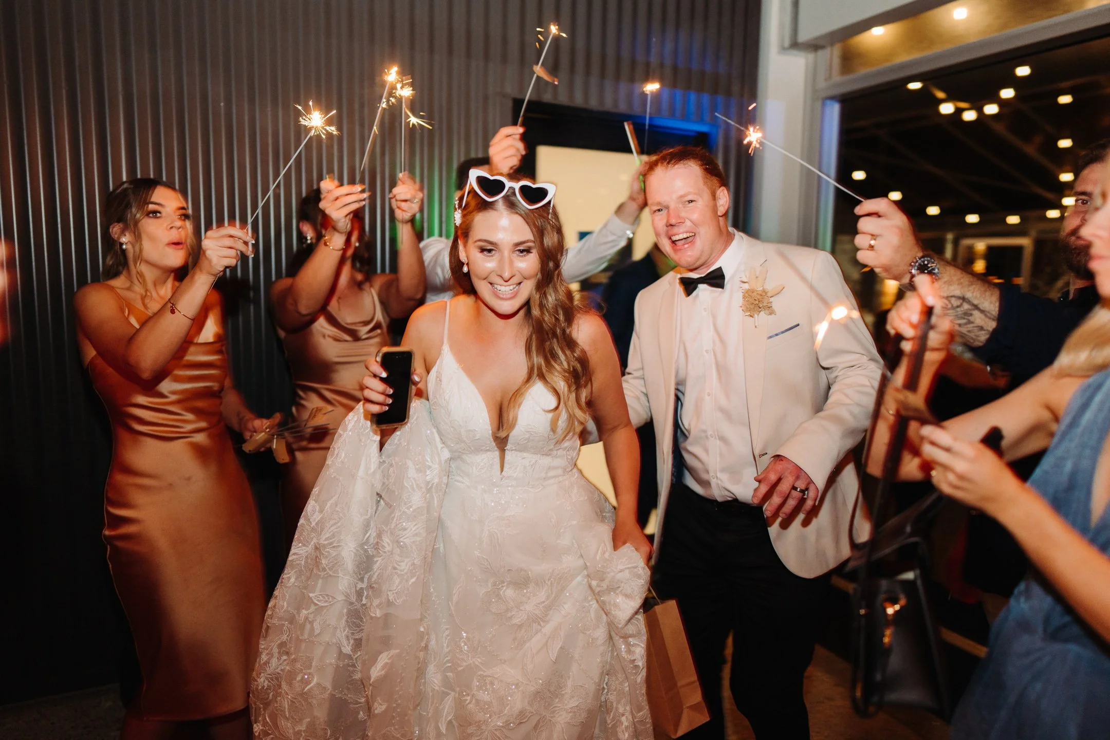 Kellie & Sam Sneak-Peak 2160px-75.jpg