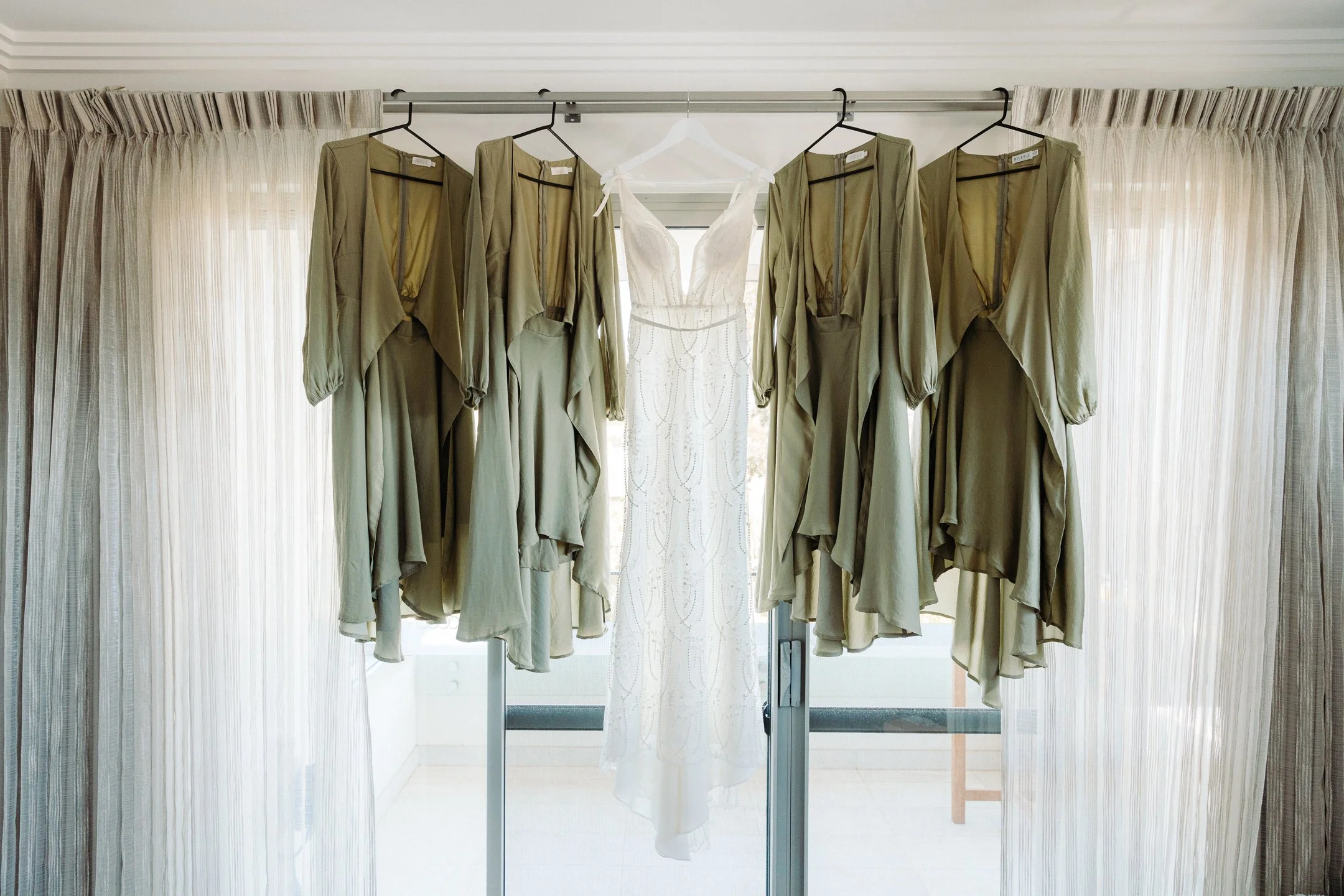 Kellie & Sam Sneak-Peak 2160px-2.jpg