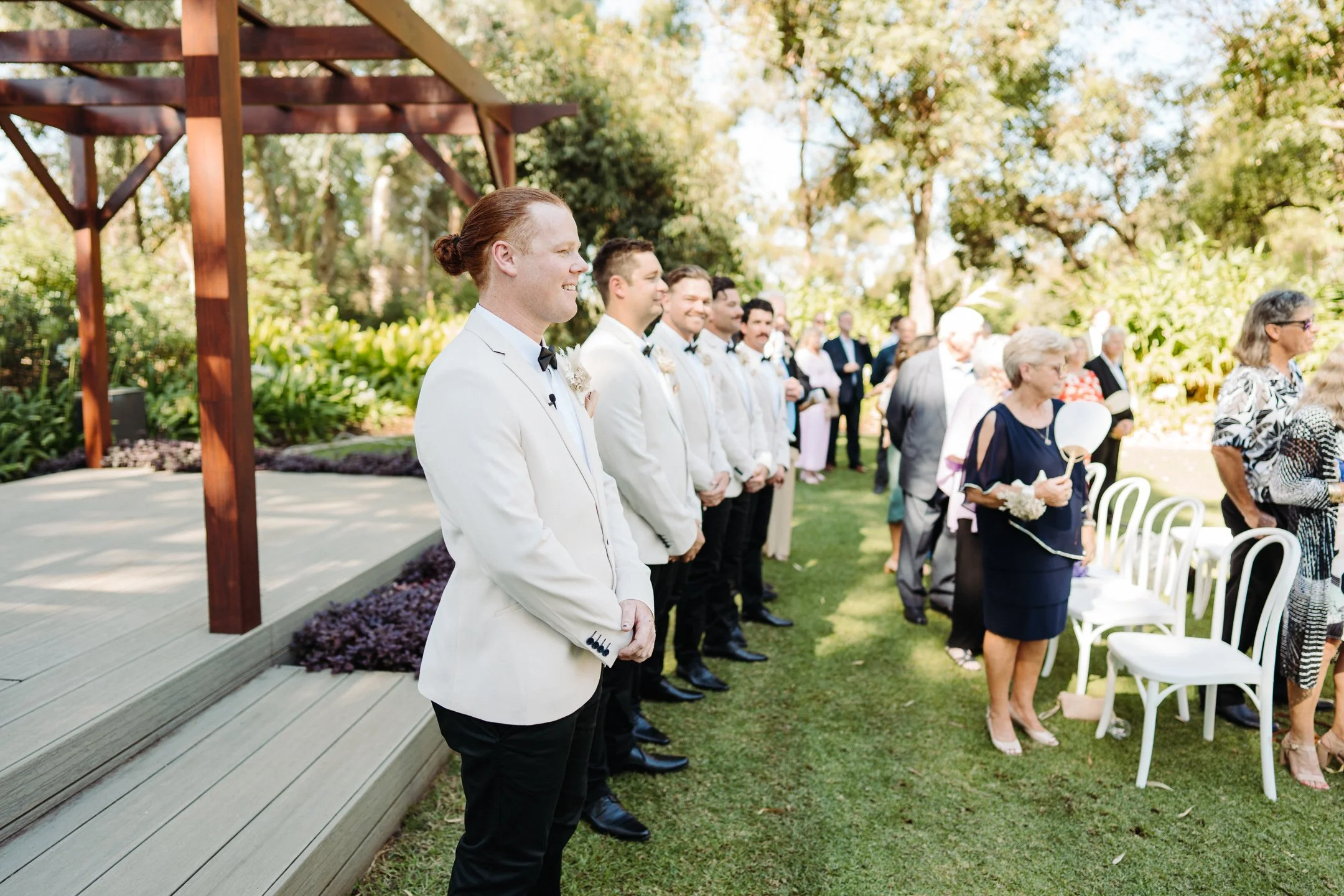 Kellie & Sam Sneak-Peak 2160px-14.jpg