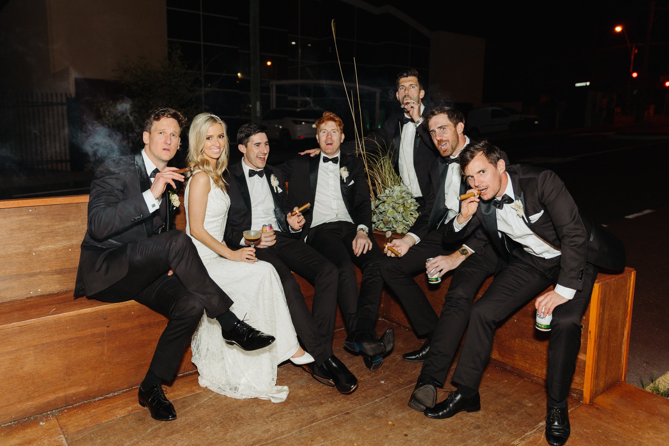 Kellie & Sam Sneak-Peak 2160px-41.jpg