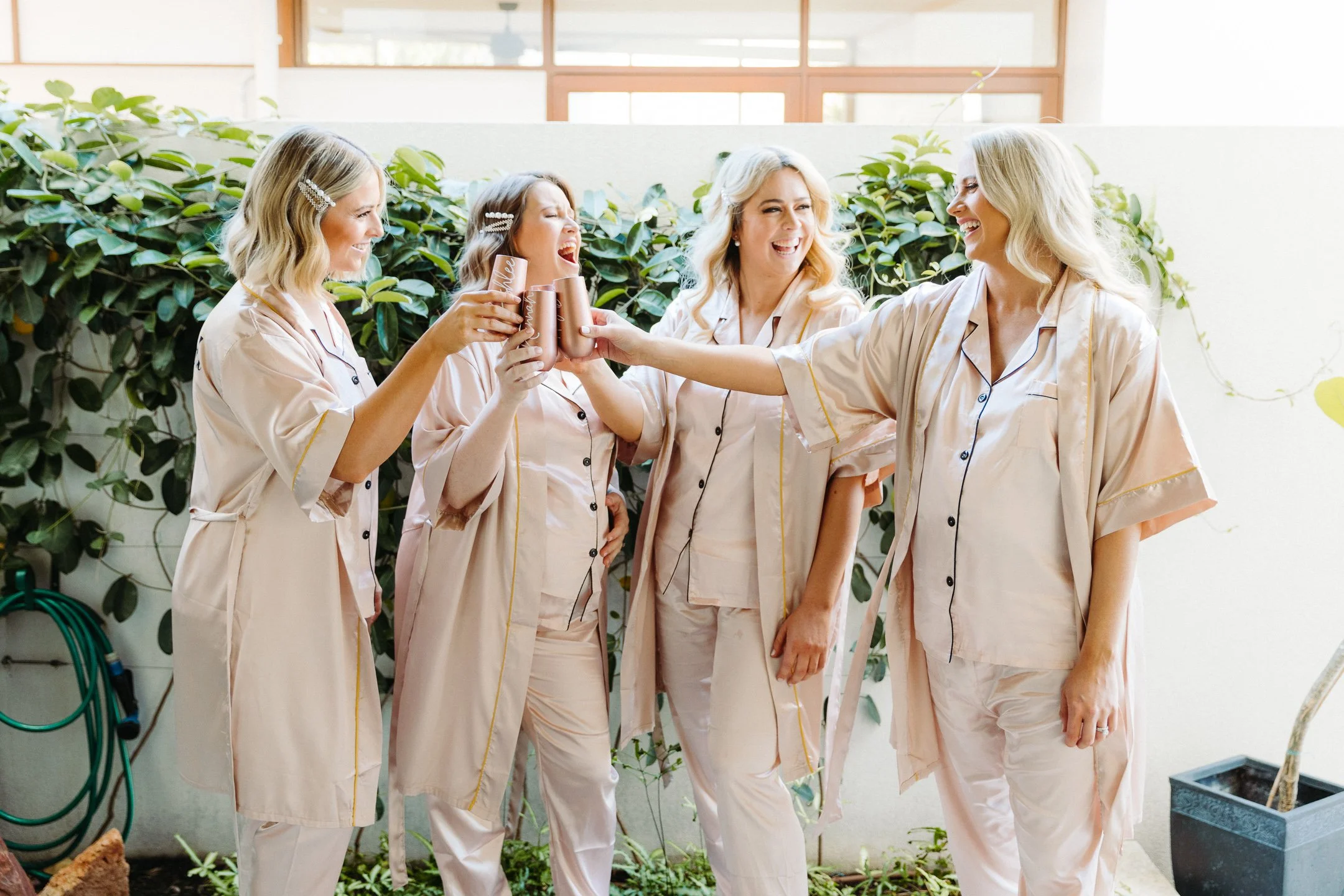 Kellie & Sam Sneak-Peak 2160px-4.jpg