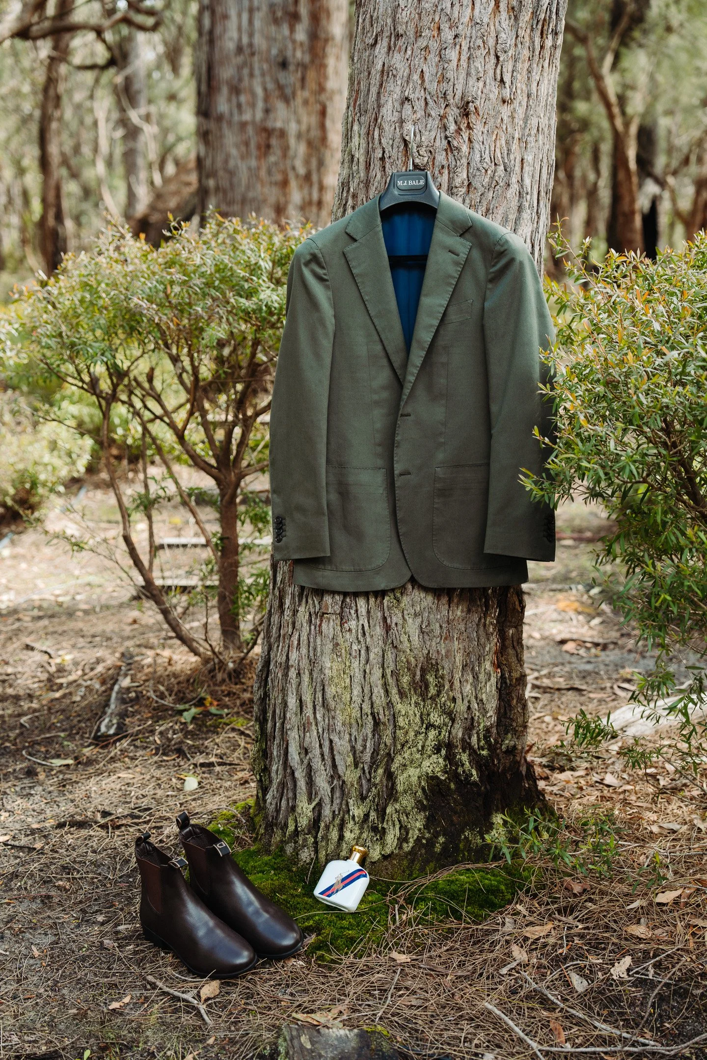 Erin & Russell Sneak-Peak 2160px-18.jpg