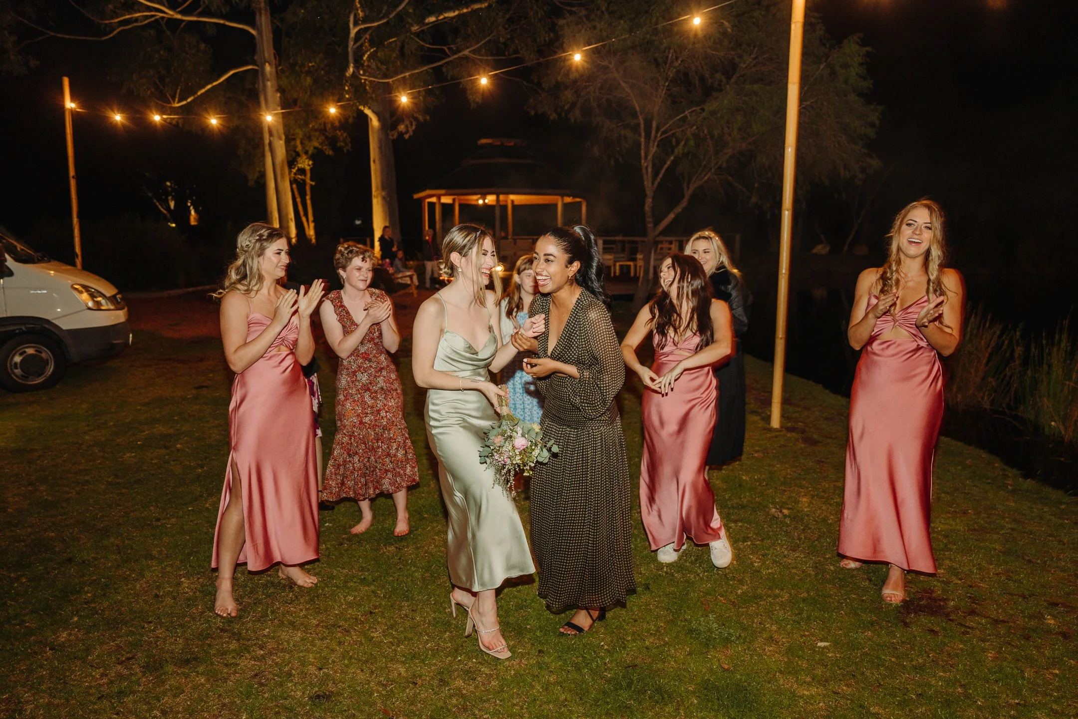 Erin & Russell Sneak-Peak 2160px-57.jpg