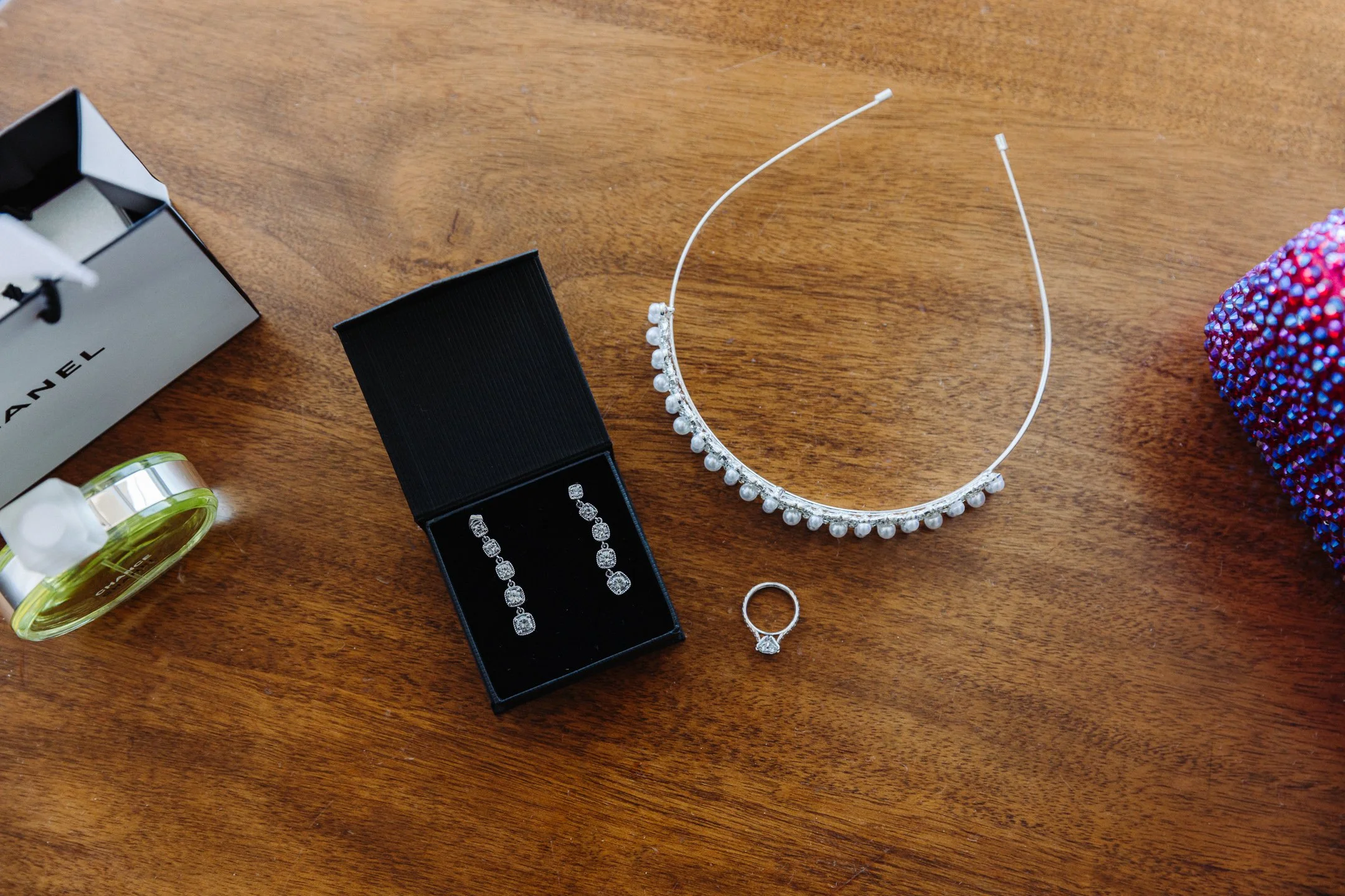 Kellie & Sam Sneak-Peak 2160px-1.jpg