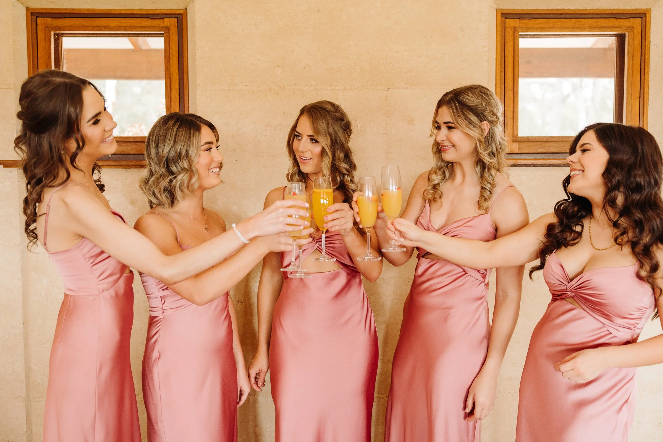 Erin & Russell Sneak-Peak 2160px-5.jpg