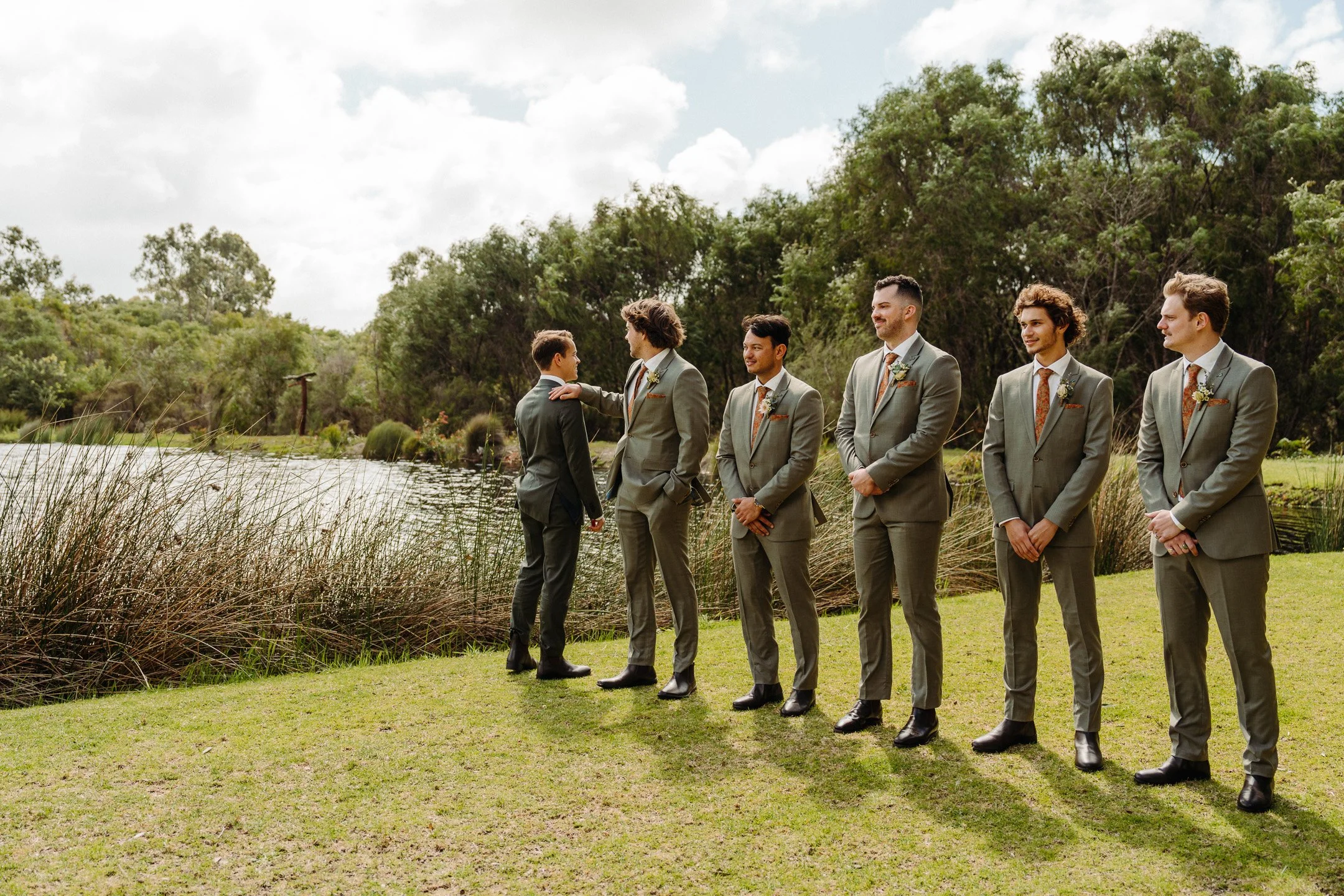 Erin & Russell Sneak-Peak 2160px-23.jpg