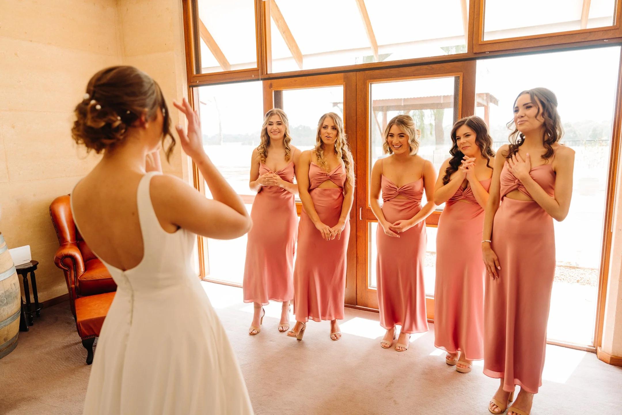 Erin & Russell Sneak-Peak 2160px-10.jpg