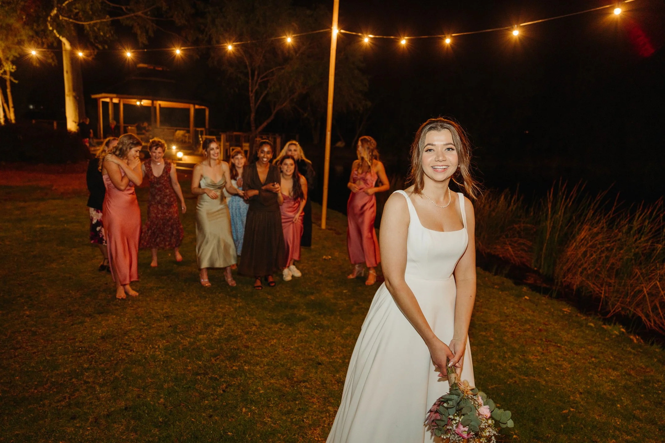 Erin & Russell Sneak-Peak 2160px-55.jpg