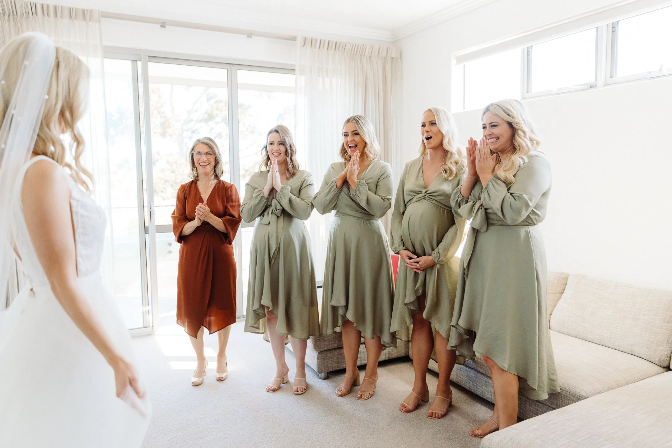 Kellie & Sam Sneak-Peak 2160px-13.jpg