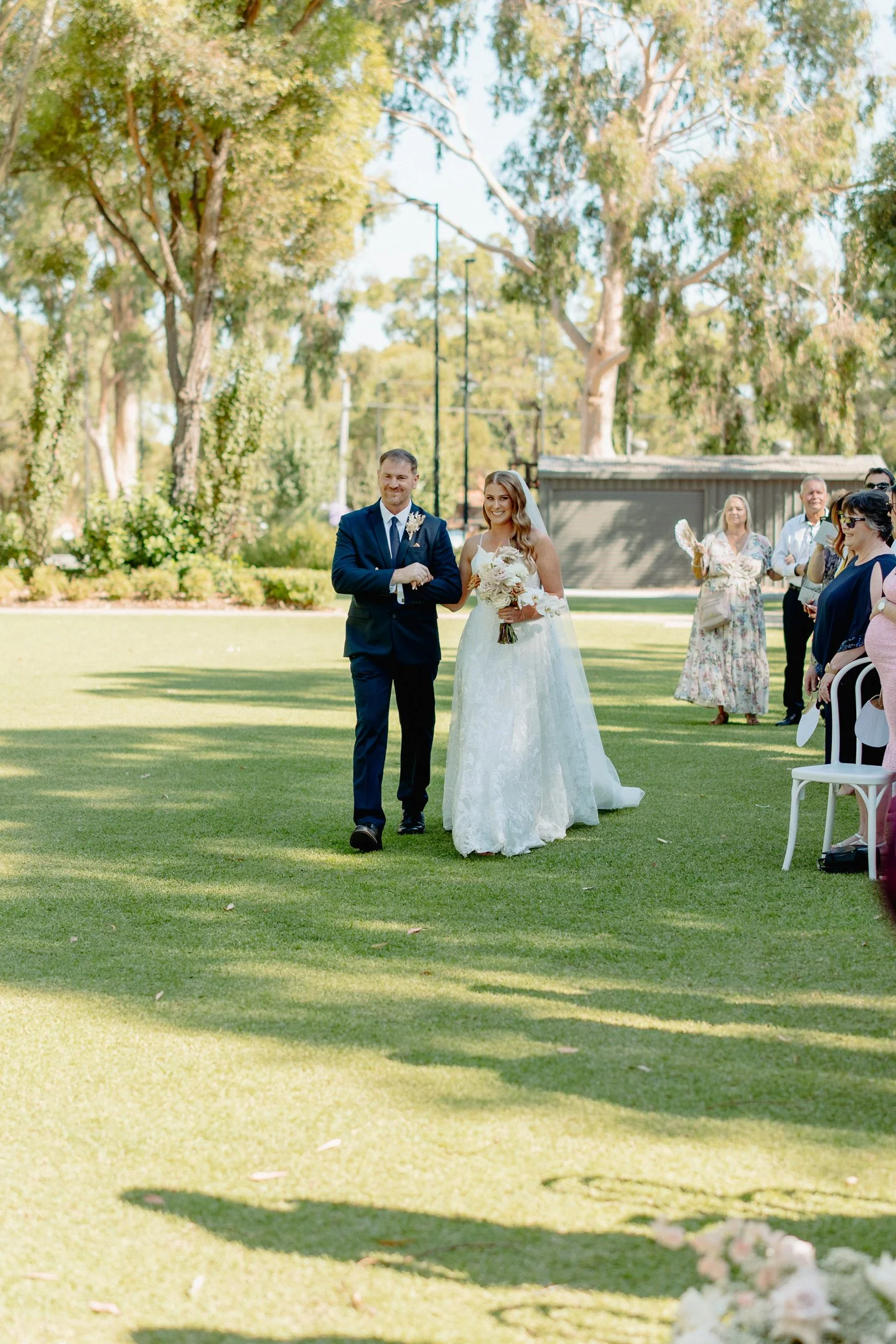 Kellie & Sam Sneak-Peak 2160px-13.jpg