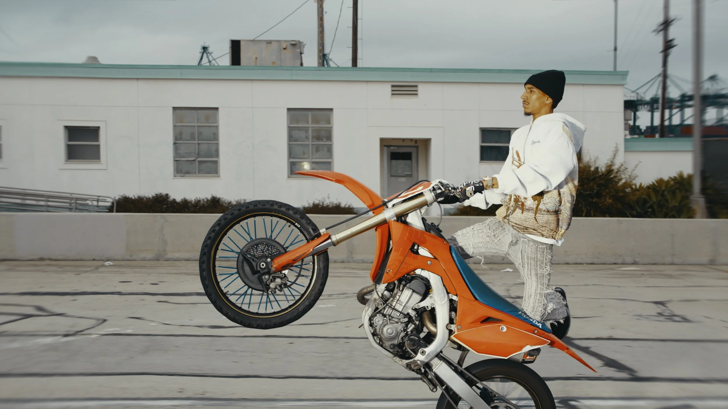 Still 2024-12-21 163034_1.74.1.jpg