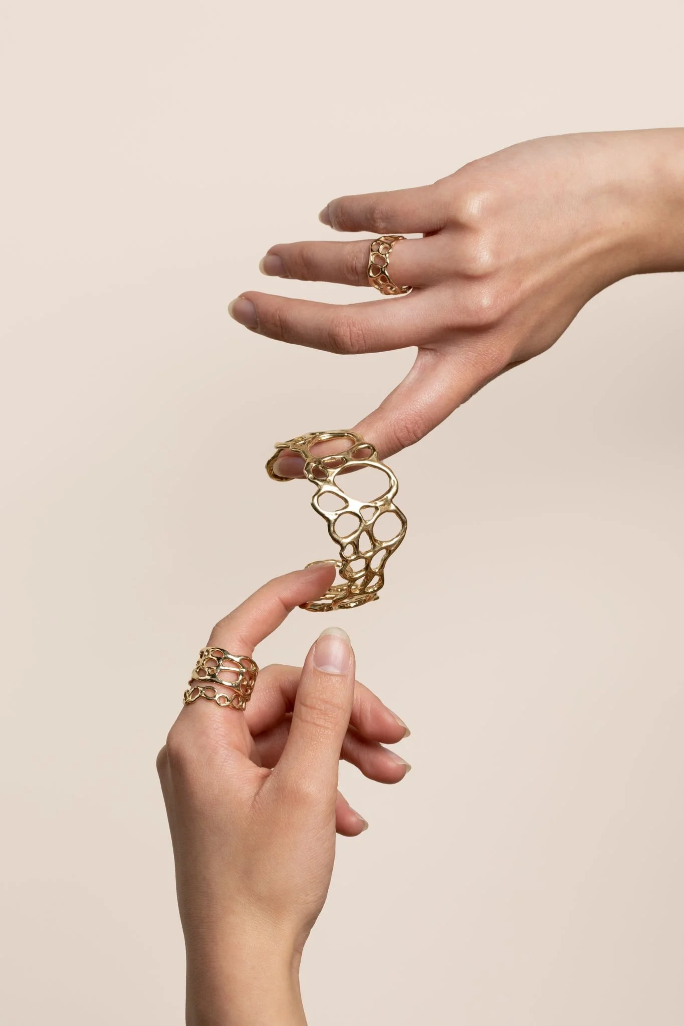 web-ed-Icarus Co_r1_1203.jpg