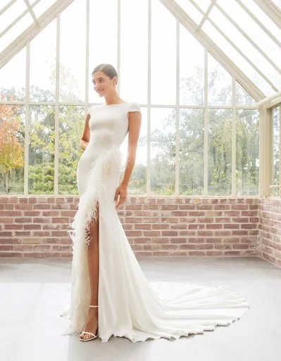 ALBERTO PALATCHI elin / size 12 / 
WAS £1795 NOW £500