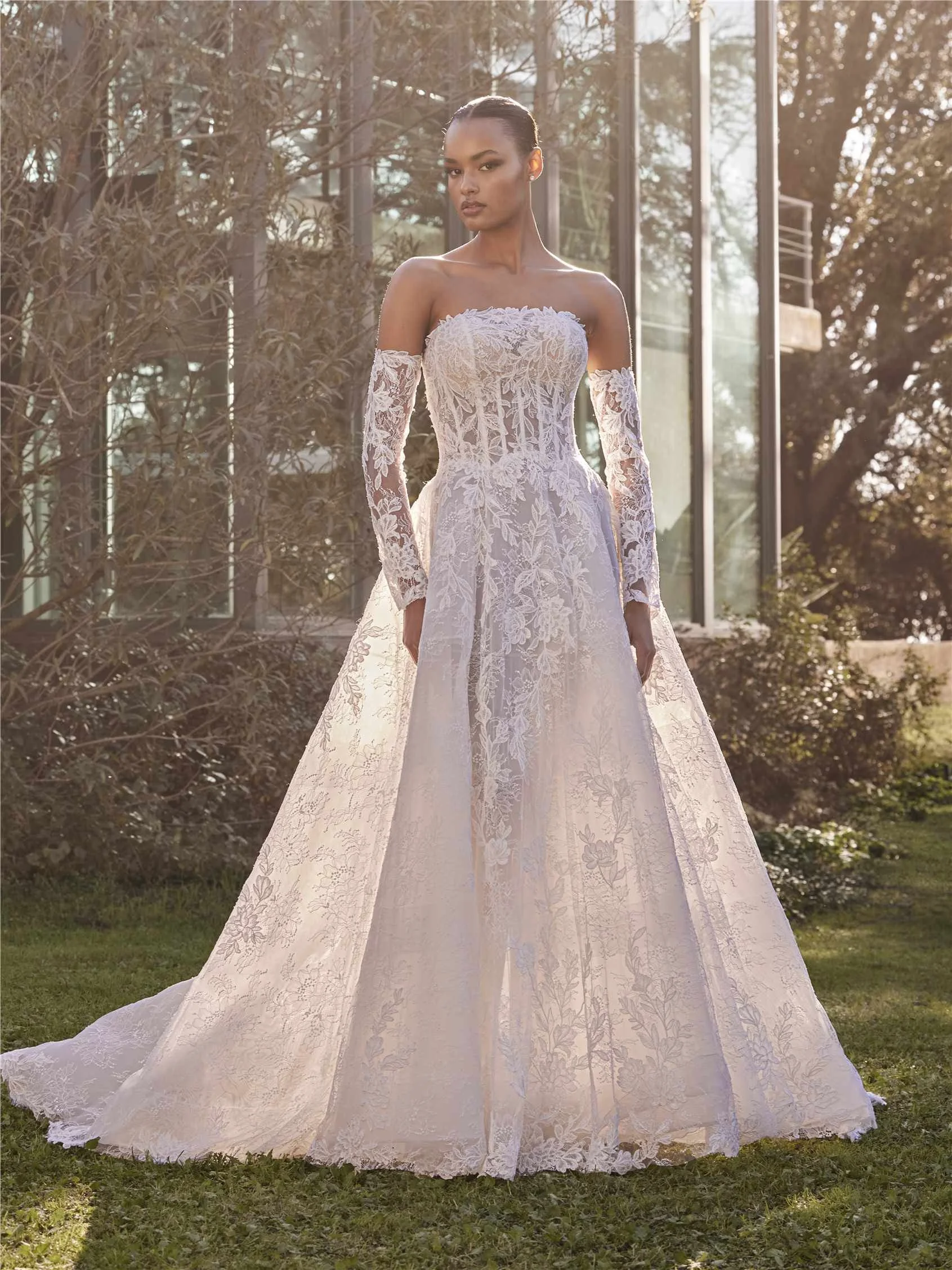 PRONOVIAS / dabri / size 12 / WAS £2950 NOW £650