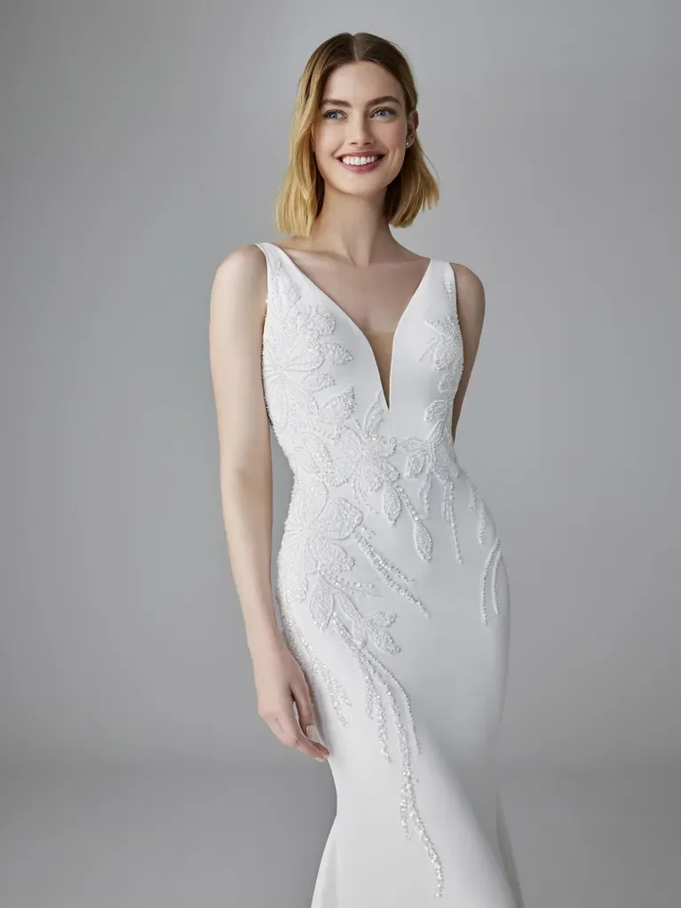 PRONOVIAS dulcie / SIZE 12 / WAS £2320 NOW £795