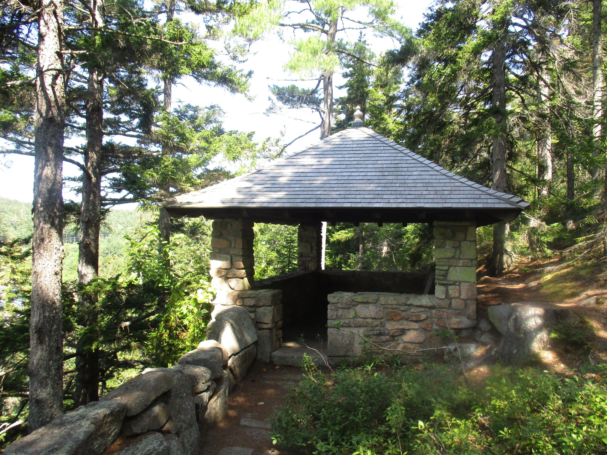 Thuya Garden Trail Lookout