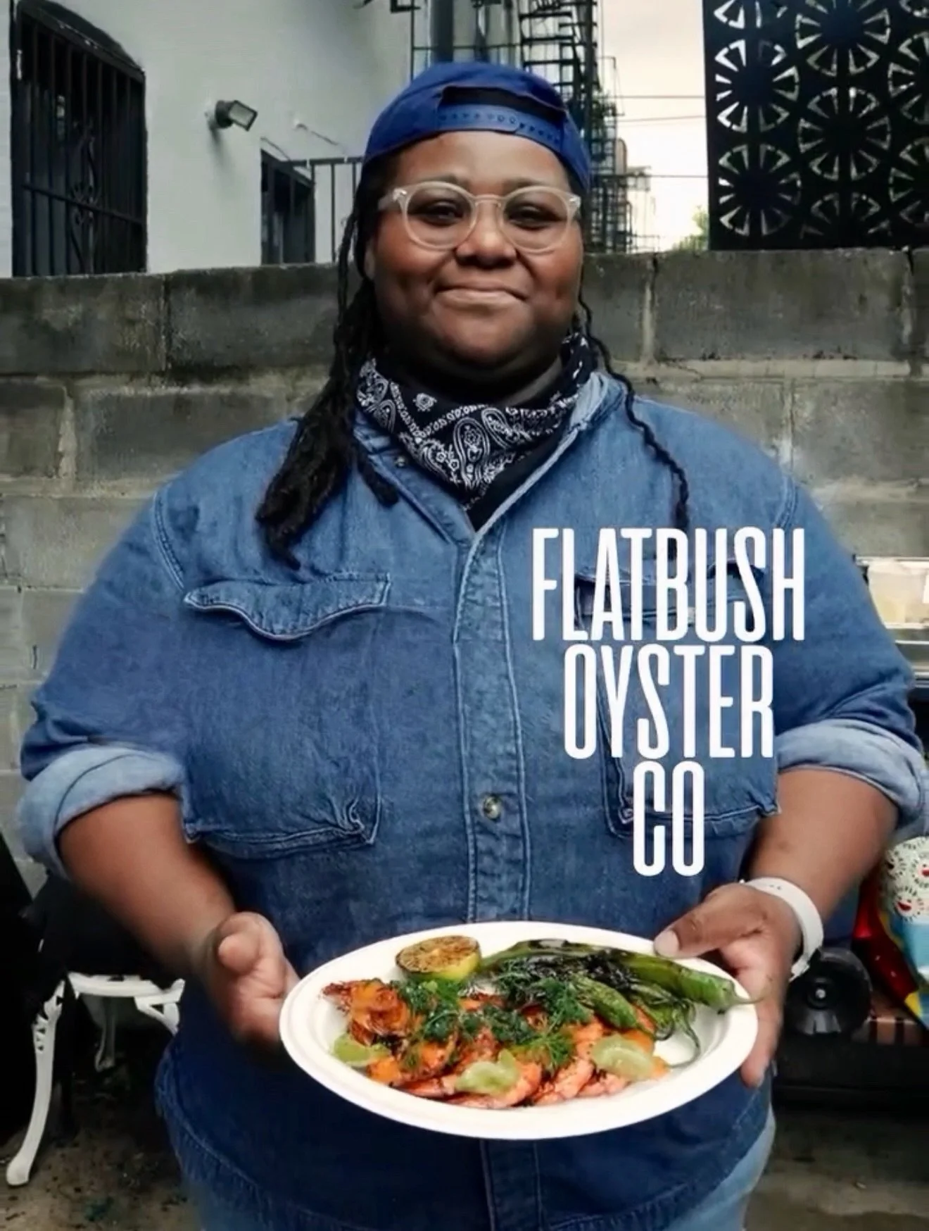 Sometimes you gotta pivot and throw a last minute SUNDAY FUNDAY &Aacute;RRANQUE!! 🥳

Tomorrow, Sunday October 18th we&rsquo;ve got two Panamanian baddies in house whipping up grub and laying down tunes 🤤 🎶 

Lidia of @flatbushoysterco returns to u