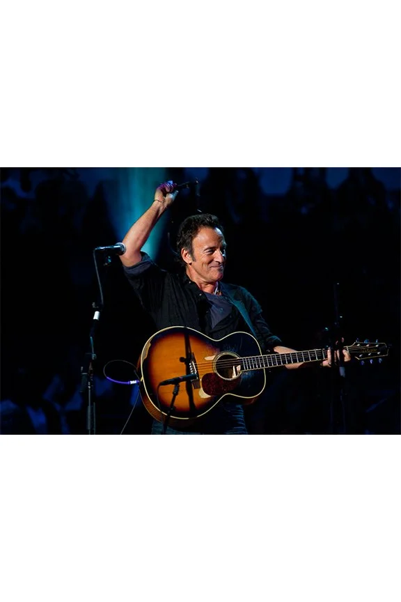 0432_090503_BruceSpringsteen_ThomasDonley_white.jpg