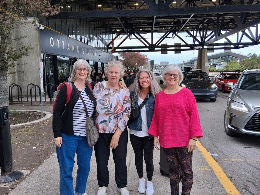 4 women outside the Ottawa train station
