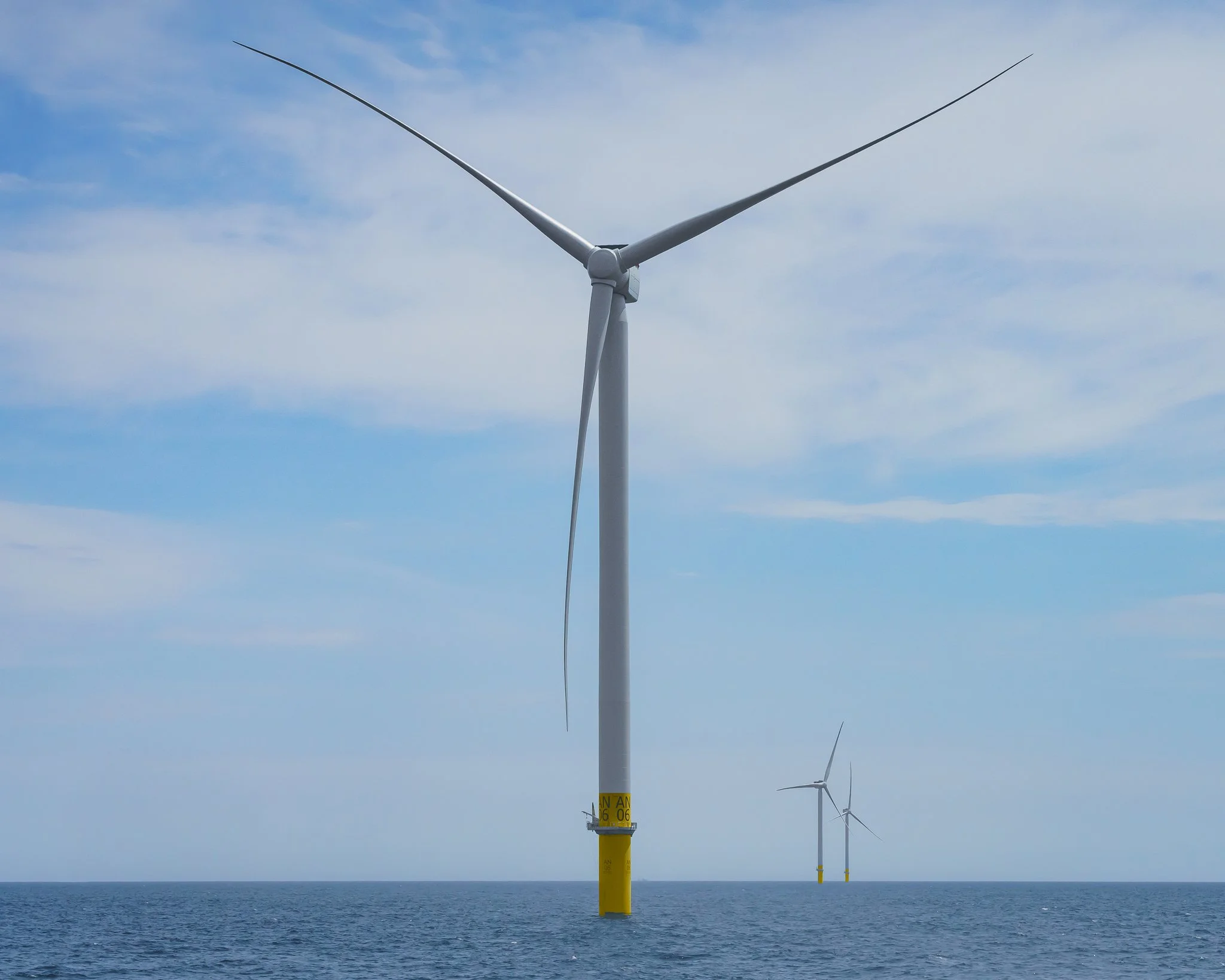 south-fork-wind-offshore-turbines-boat-view-tall-.jpg