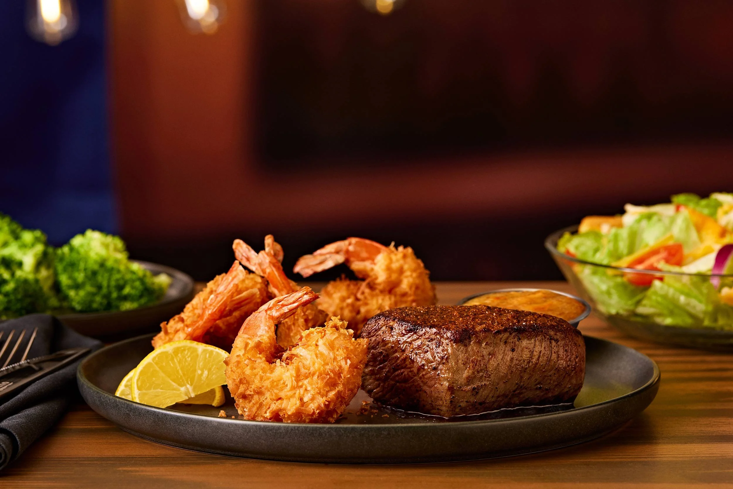 nyc-nj-food-commerical-photographer-outback-steakhouse-advertising-steak-shrimp.jpg