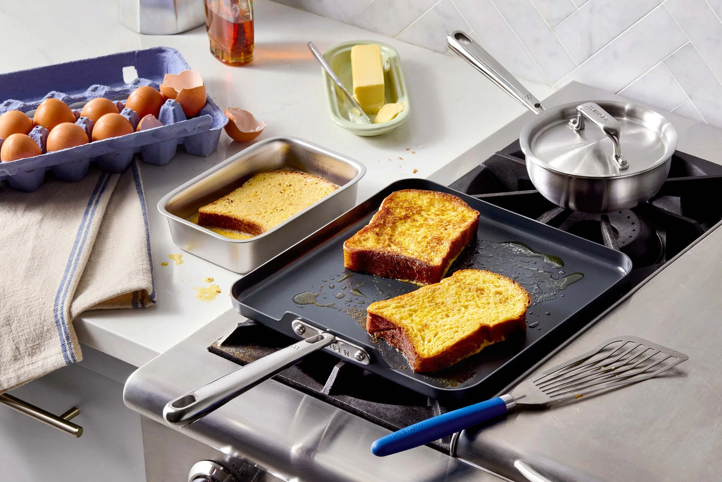 nyc-nj-food-commerical-lifestyle-photographer-misen-griddle-french-toast.jpg