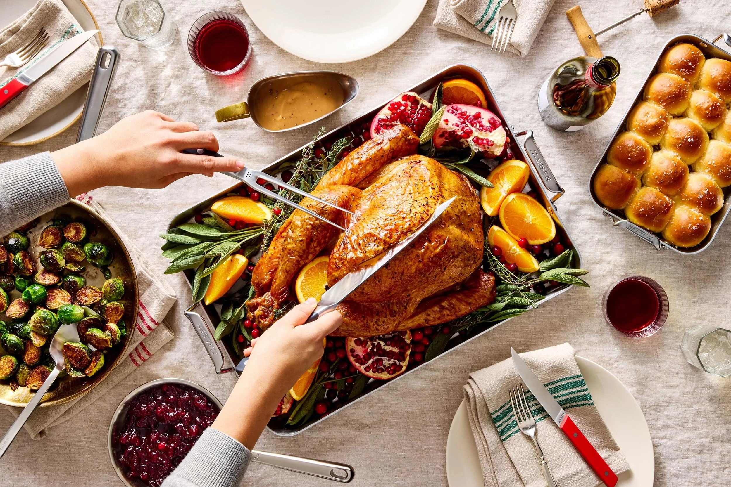 nyc-nj-food-commerical-lifestyle-dog-photographer-misen-thanksgiving-carving.jpg